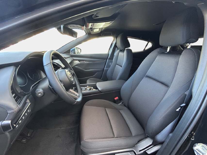 MAZDA 3 2.0/186 Exclusive-Line 4x4-image-9