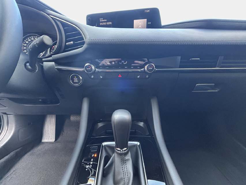 MAZDA 3 2.0/186 Exclusive-Line 4x4-image-13