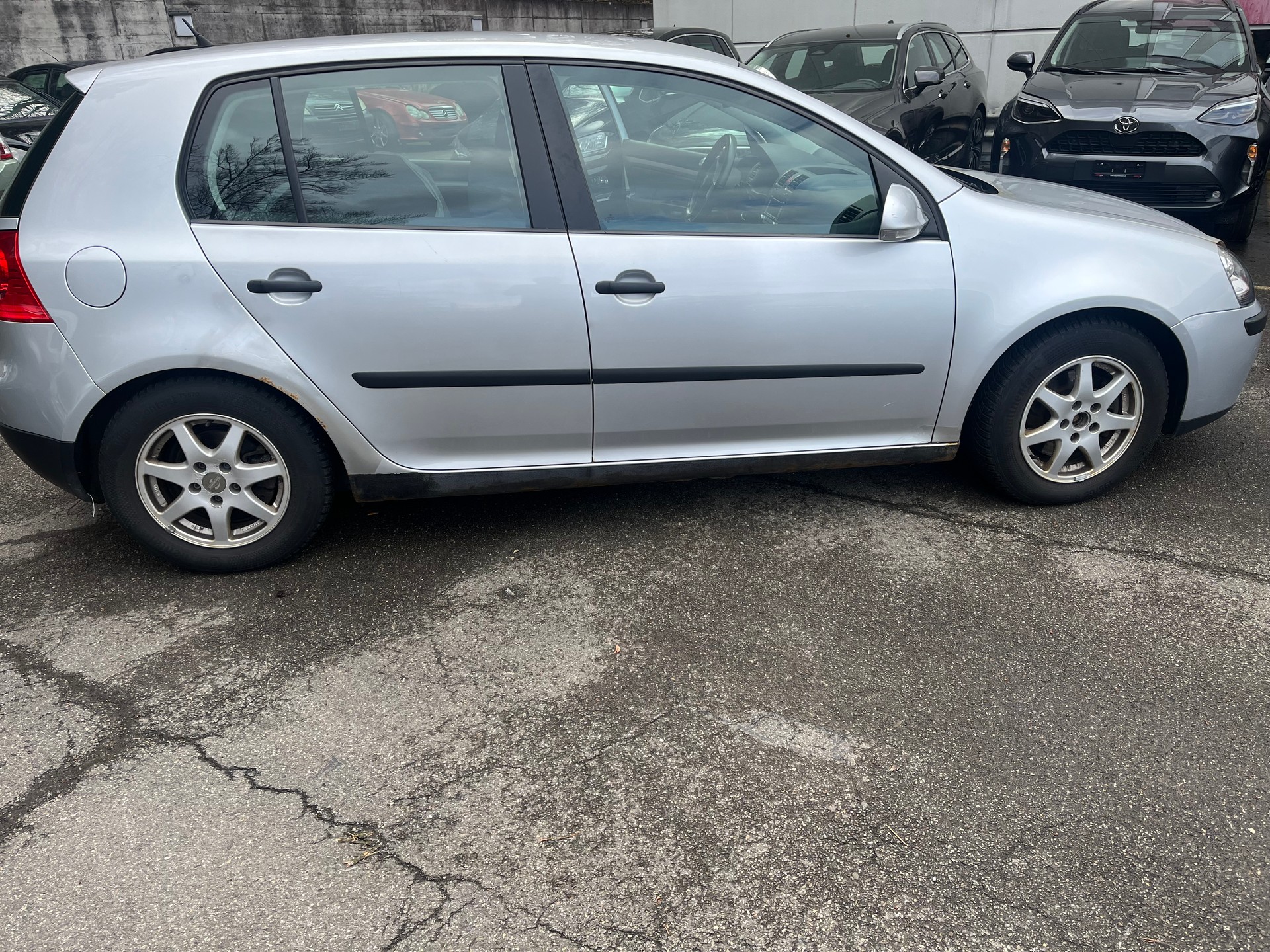 VW Golf 2.0 FSI Comfortline 4Motion-image-6