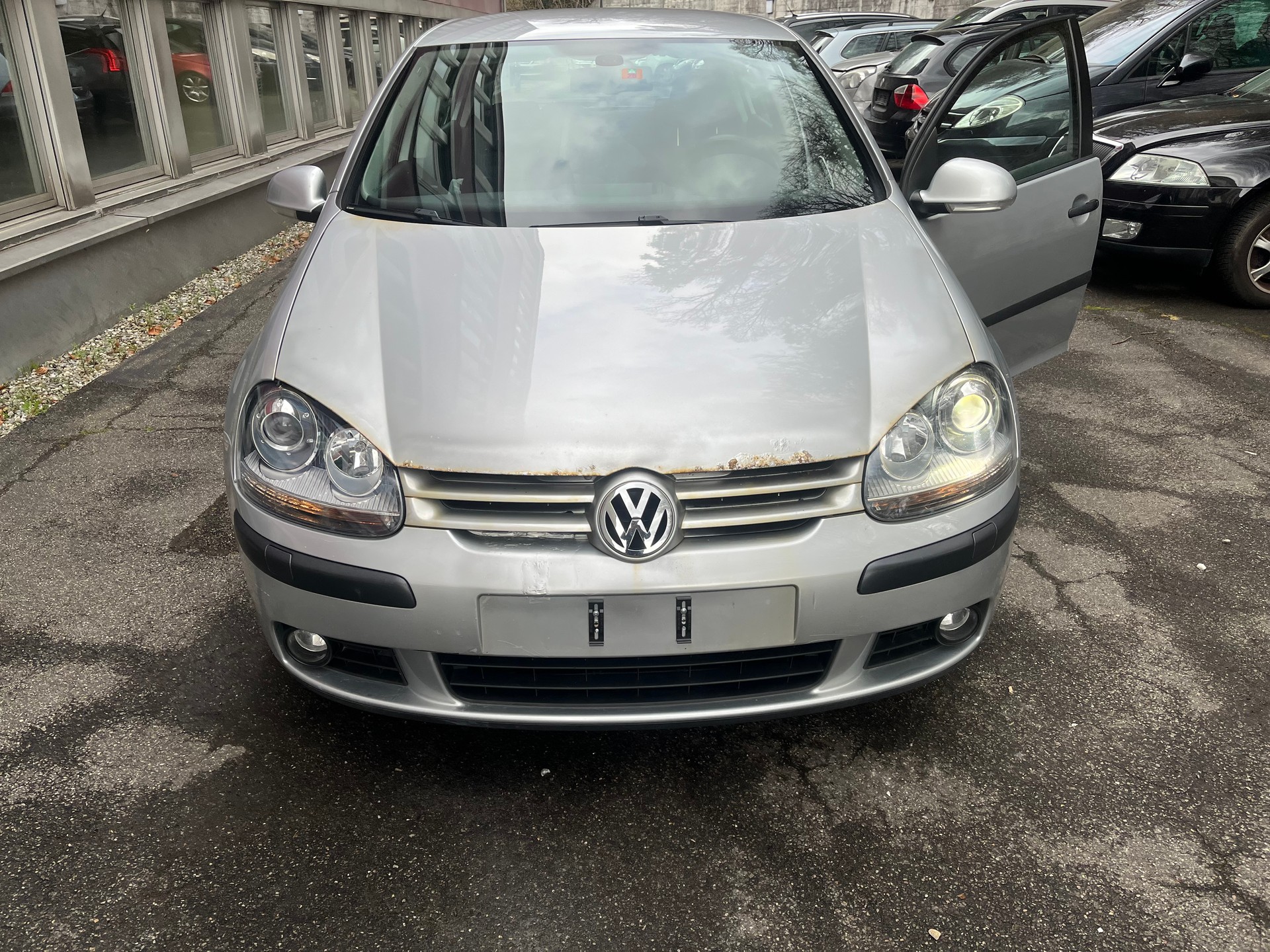 VW Golf 2.0 FSI Comfortline 4Motion-image-0
