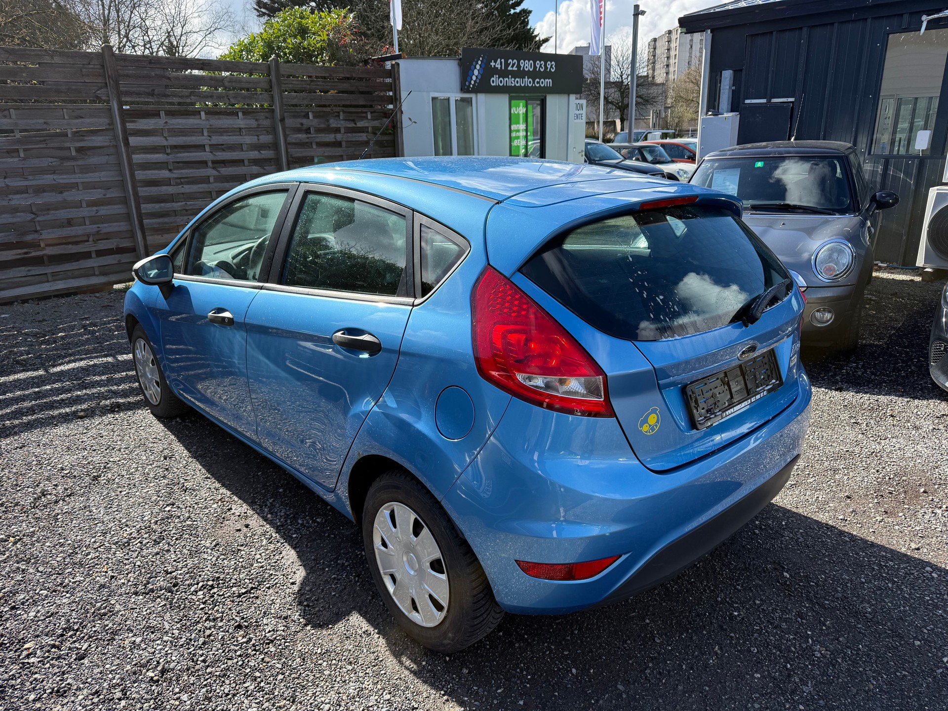 FORD Fiesta 1.25 16V Ambiente-image-5