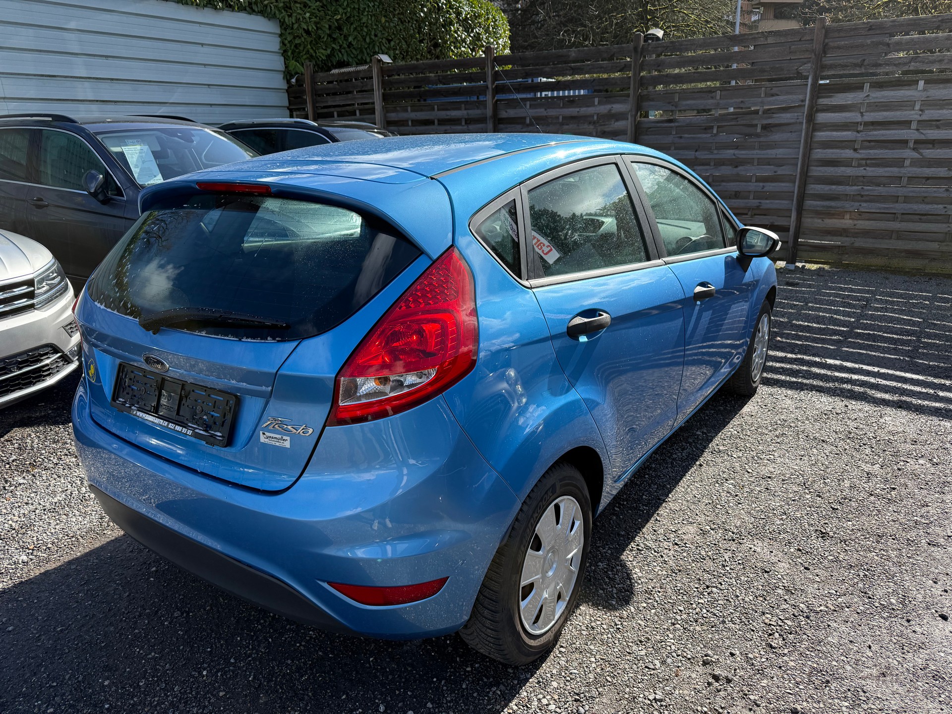 FORD Fiesta 1.25 16V Ambiente-image-3