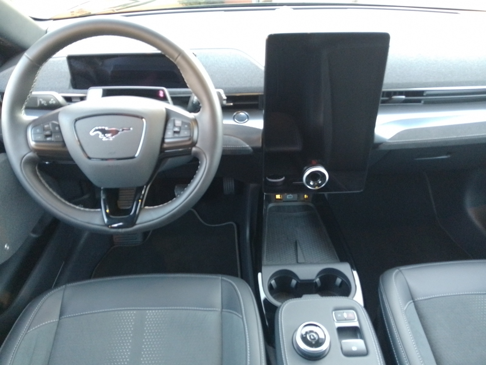 FORD Mustang Mach-E Extended GT AWD 602 PS-image-5