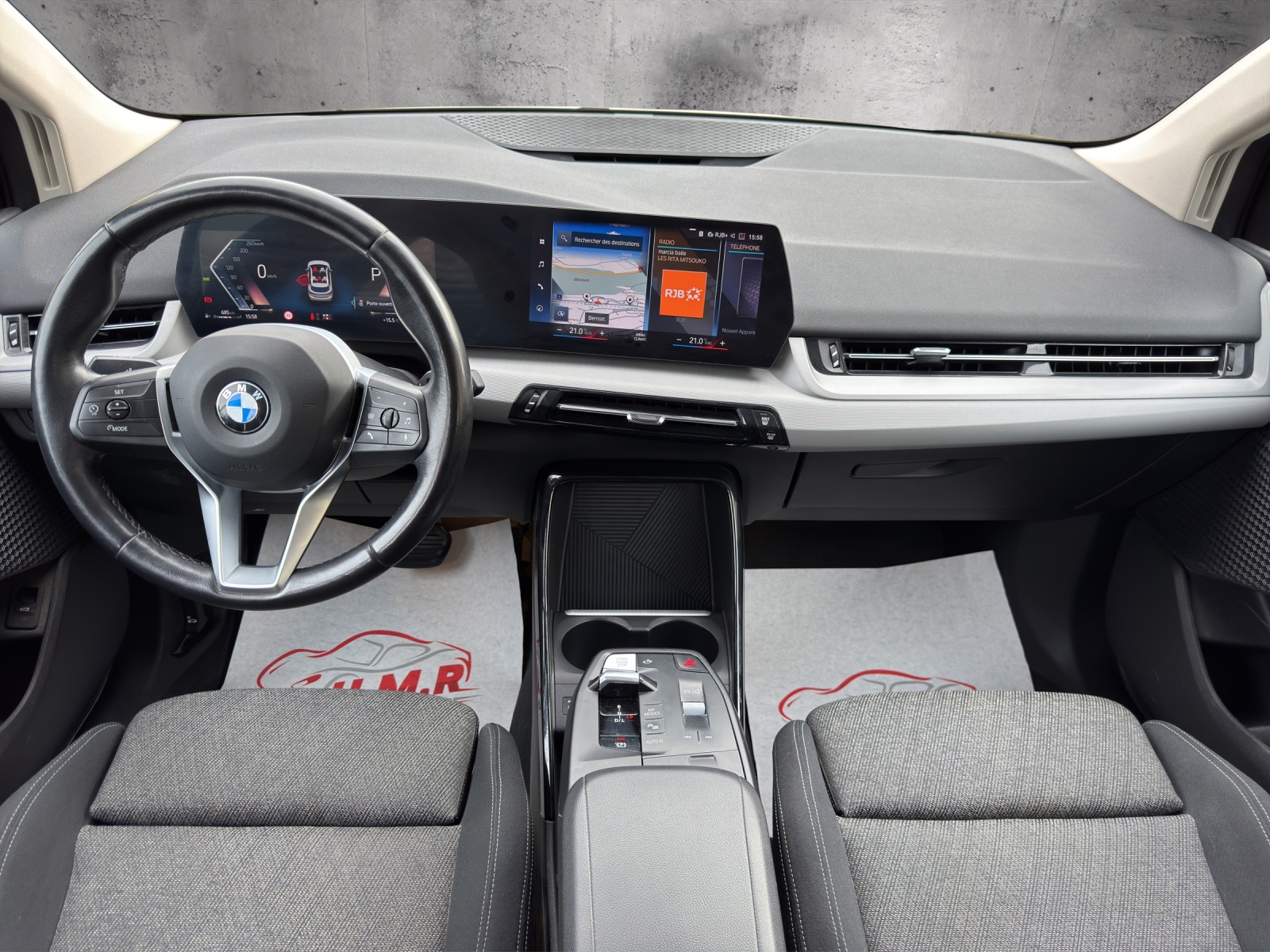BMW 218d Active Tourer DKG-image-9