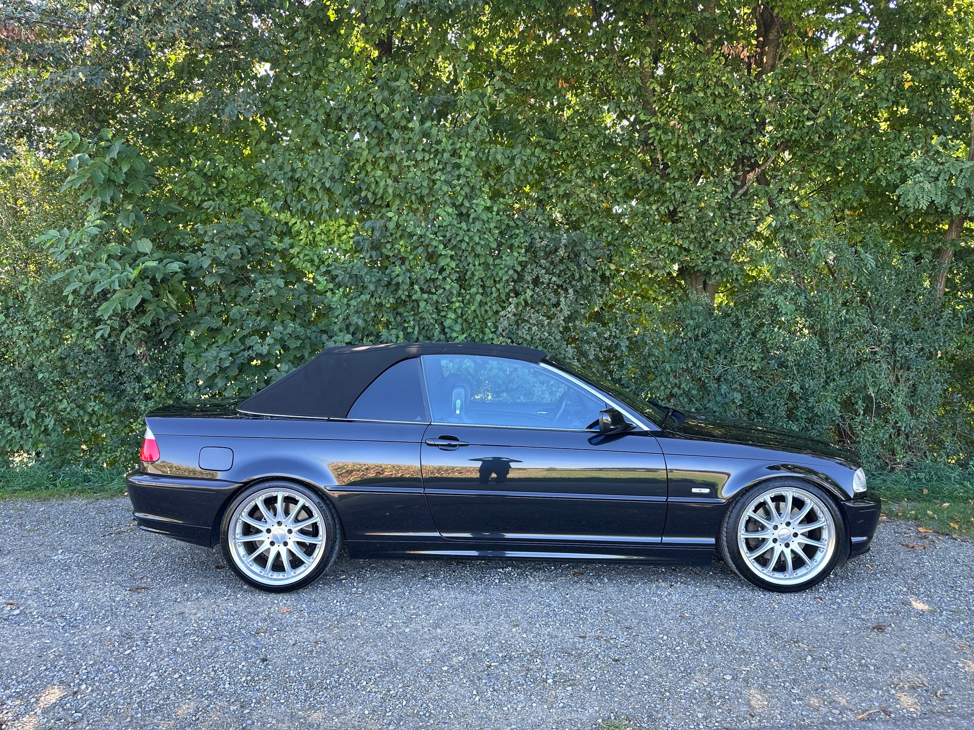 BMW 330Ci Cabriolet-image-3