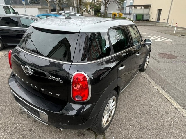 MINI Countryman Cooper D ALL4 Steptronic-image-5
