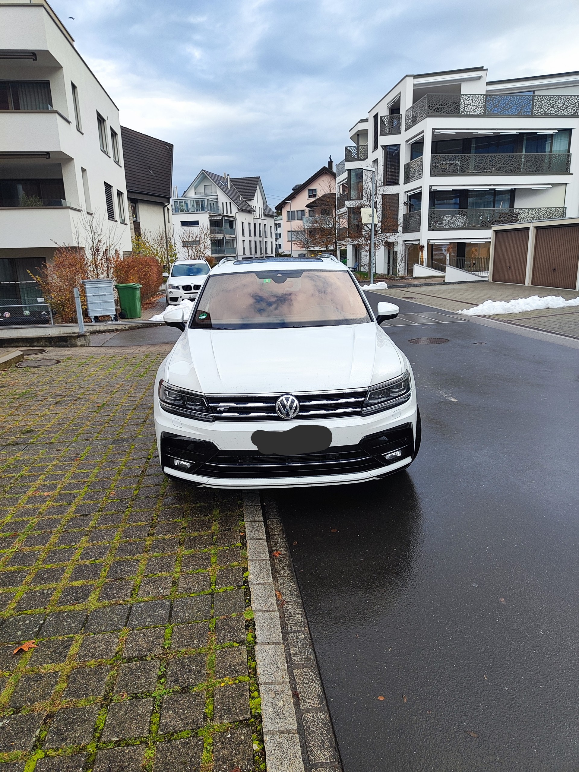 VW Tiguan 2.0TSI Highline 4Motion DSG-image-3