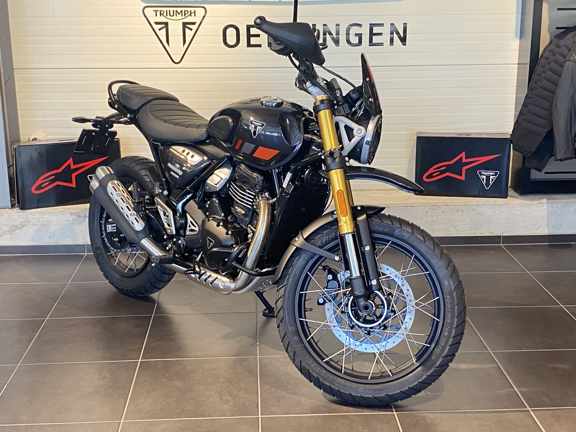 TRIUMPH Scrambler 400 XC-showroom-element-2