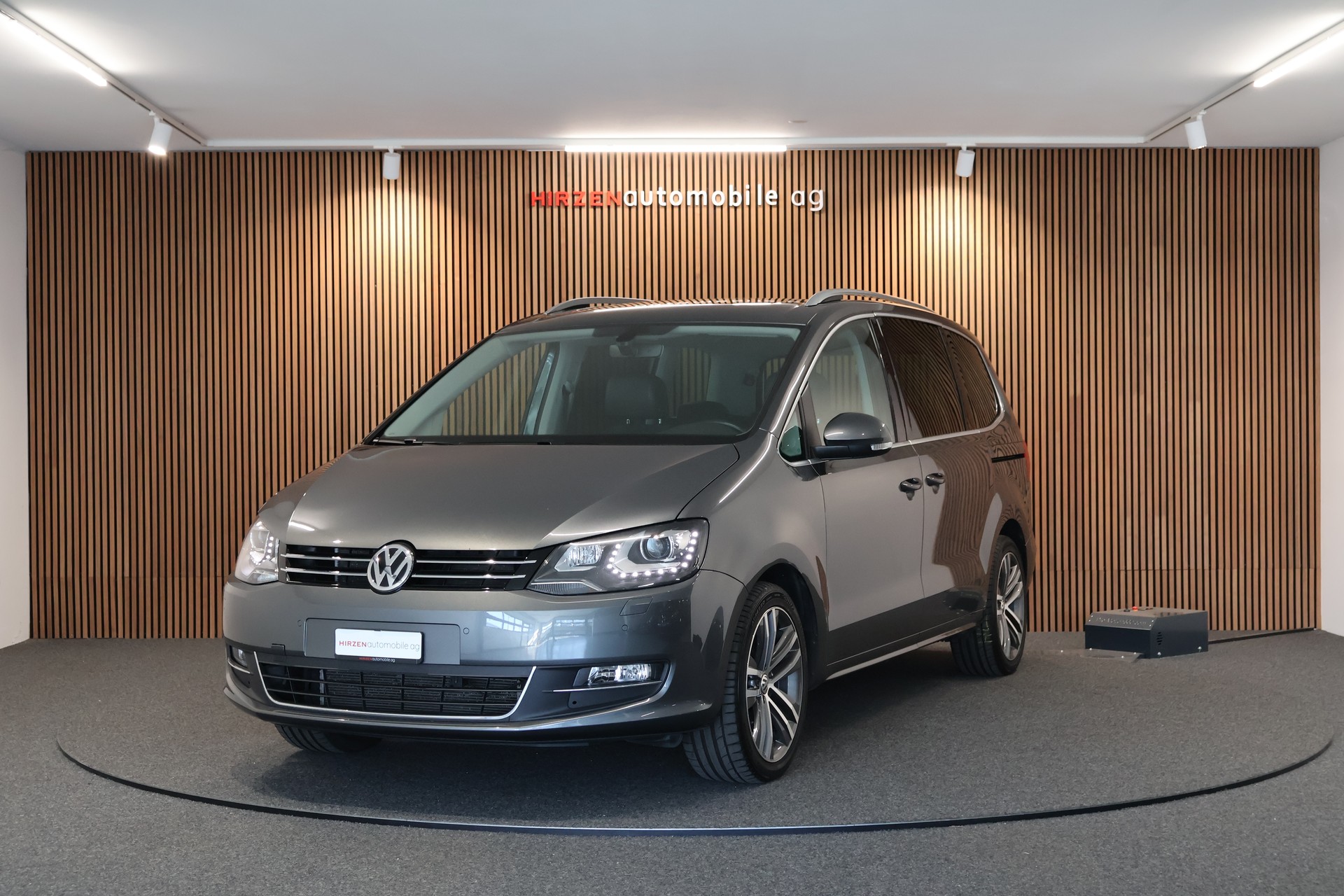 VW Sharan 2.0 TDI BMT Highline DSG-image-0