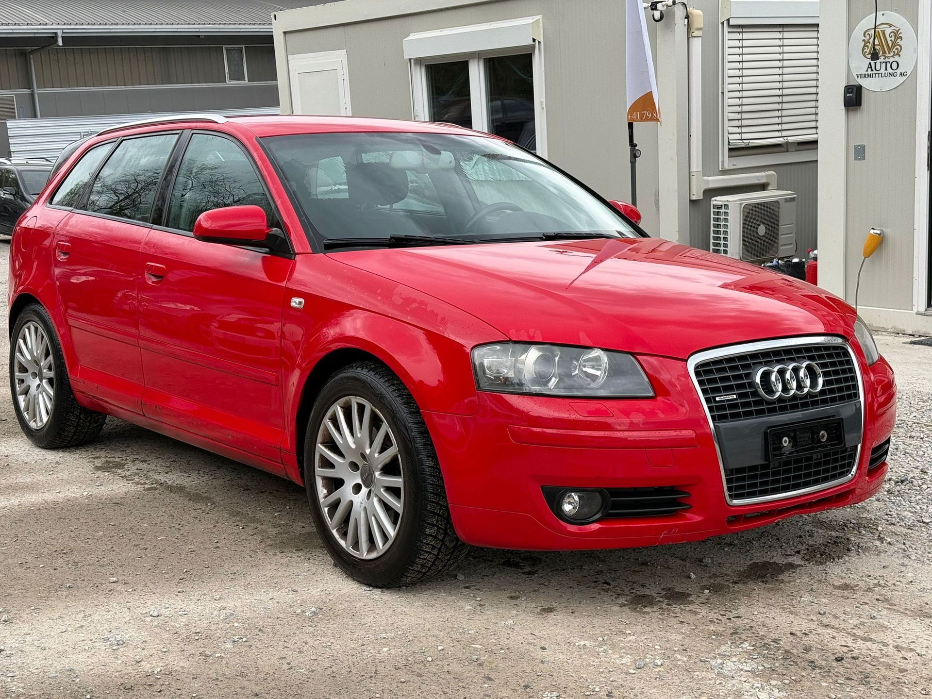AUDI A3 Sportback 2.0 Turbo FSI Ambition quattro-image-6