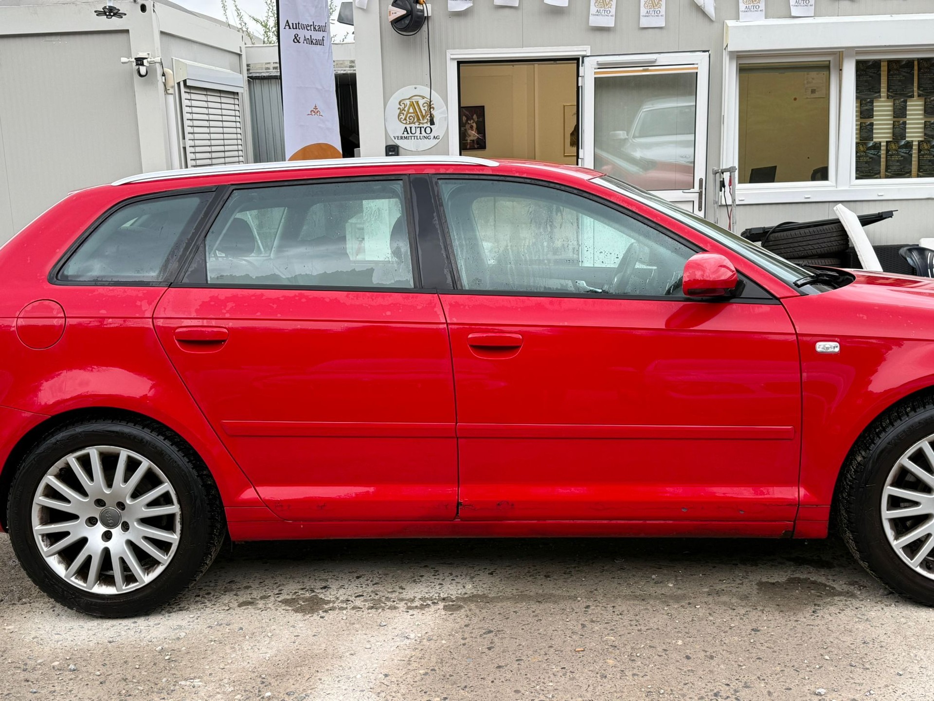AUDI A3 Sportback 2.0 Turbo FSI Ambition quattro-image-5