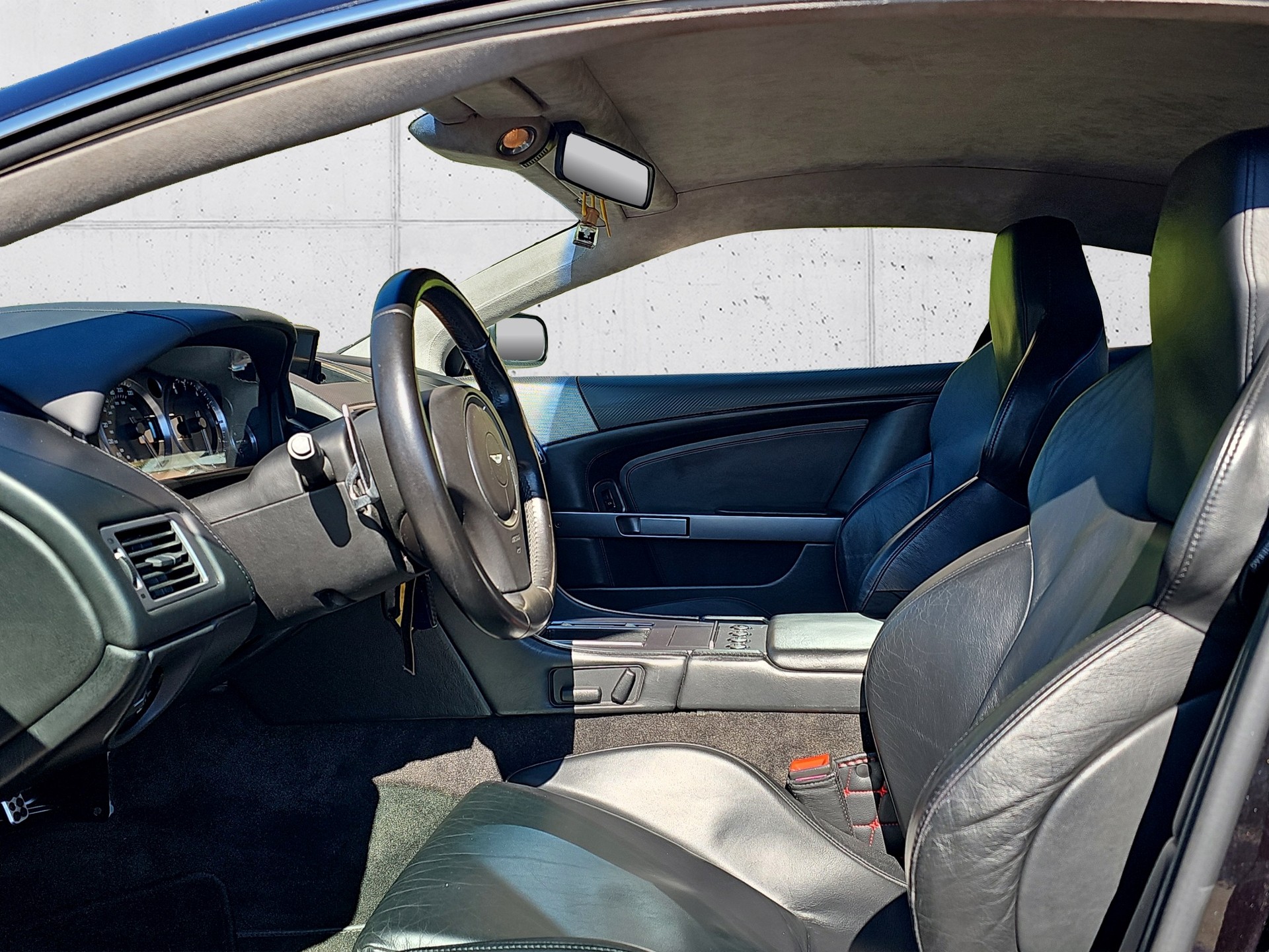 ASTON MARTIN DB9 Touchtronic 2-image-10