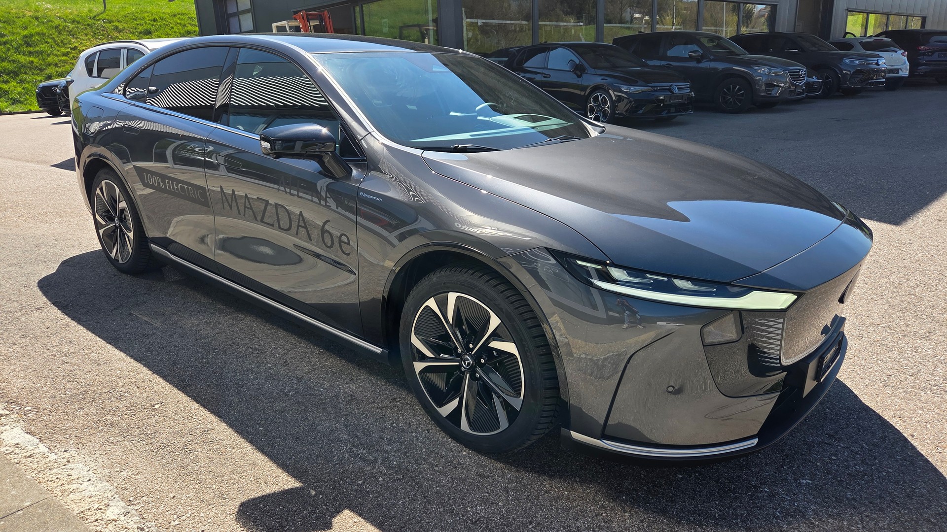 MAZDA 6e 258 69kWh Takumi-image-3