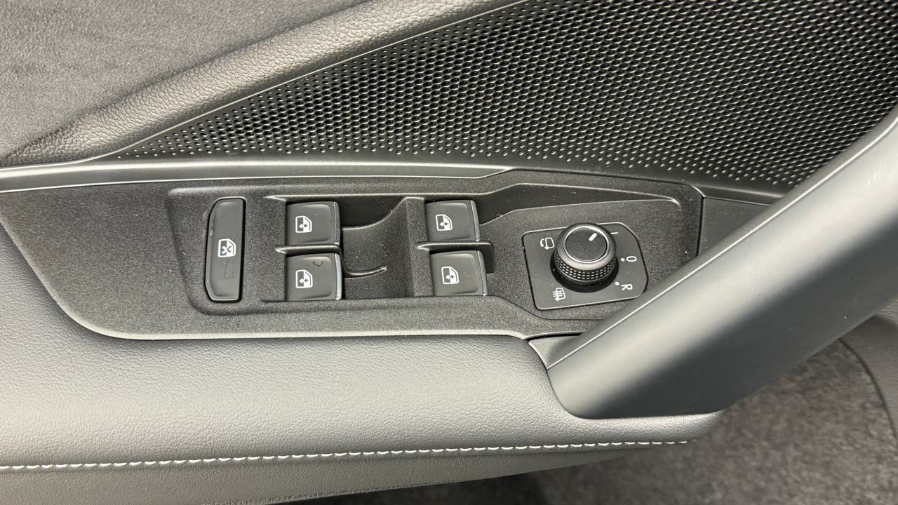 VW Tayron 2.0 TSI R-Line DSG 4Motion-image-8