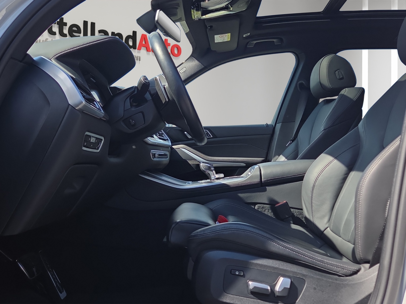 BMW X5 xDrive M50i Steptronic-image-7