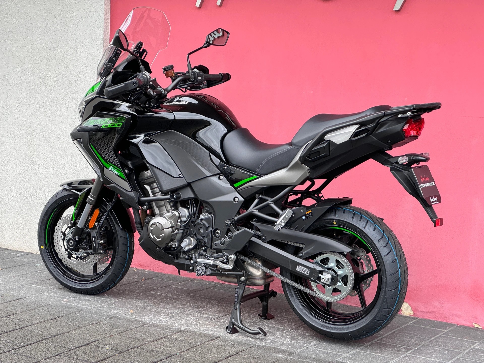 KAWASAKI Versys 1000 SE-showroom-element-1