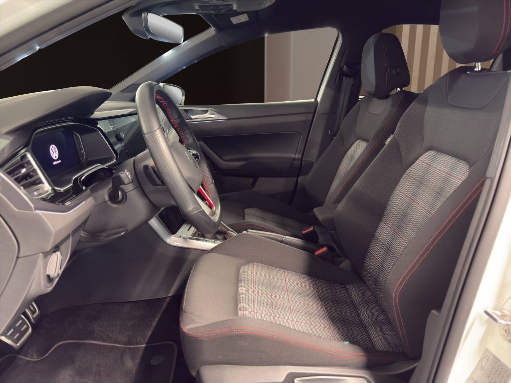 VW Polo 2.0 TSI GTI DSG-image-5