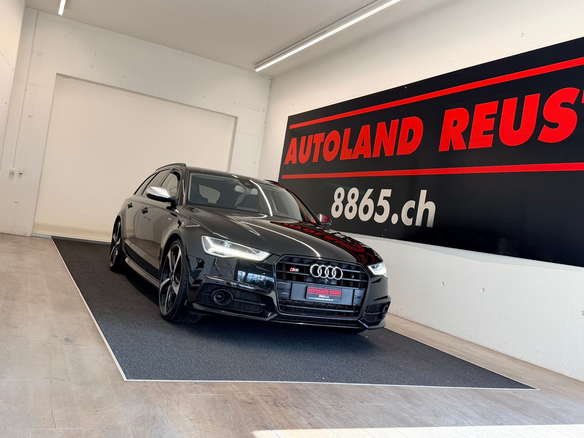 AUDI S6 Avant 4.0 TFSI V8 quattro S-tronic-image-0