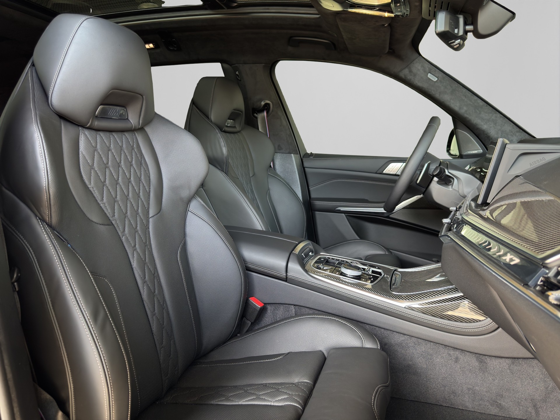 BMW X7 40i xDrive M Sport Pro (7-Plätzer)-image-16