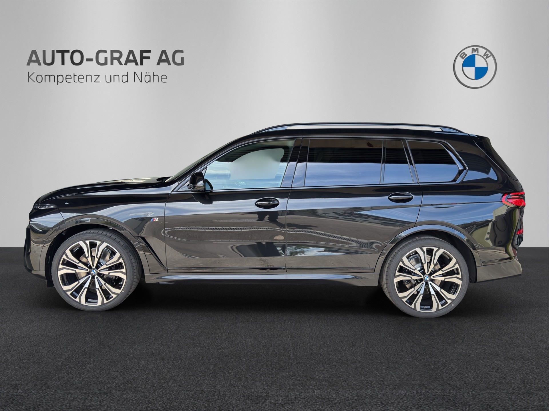 BMW X7 40i xDrive M Sport Pro (7-Plätzer)-image-1