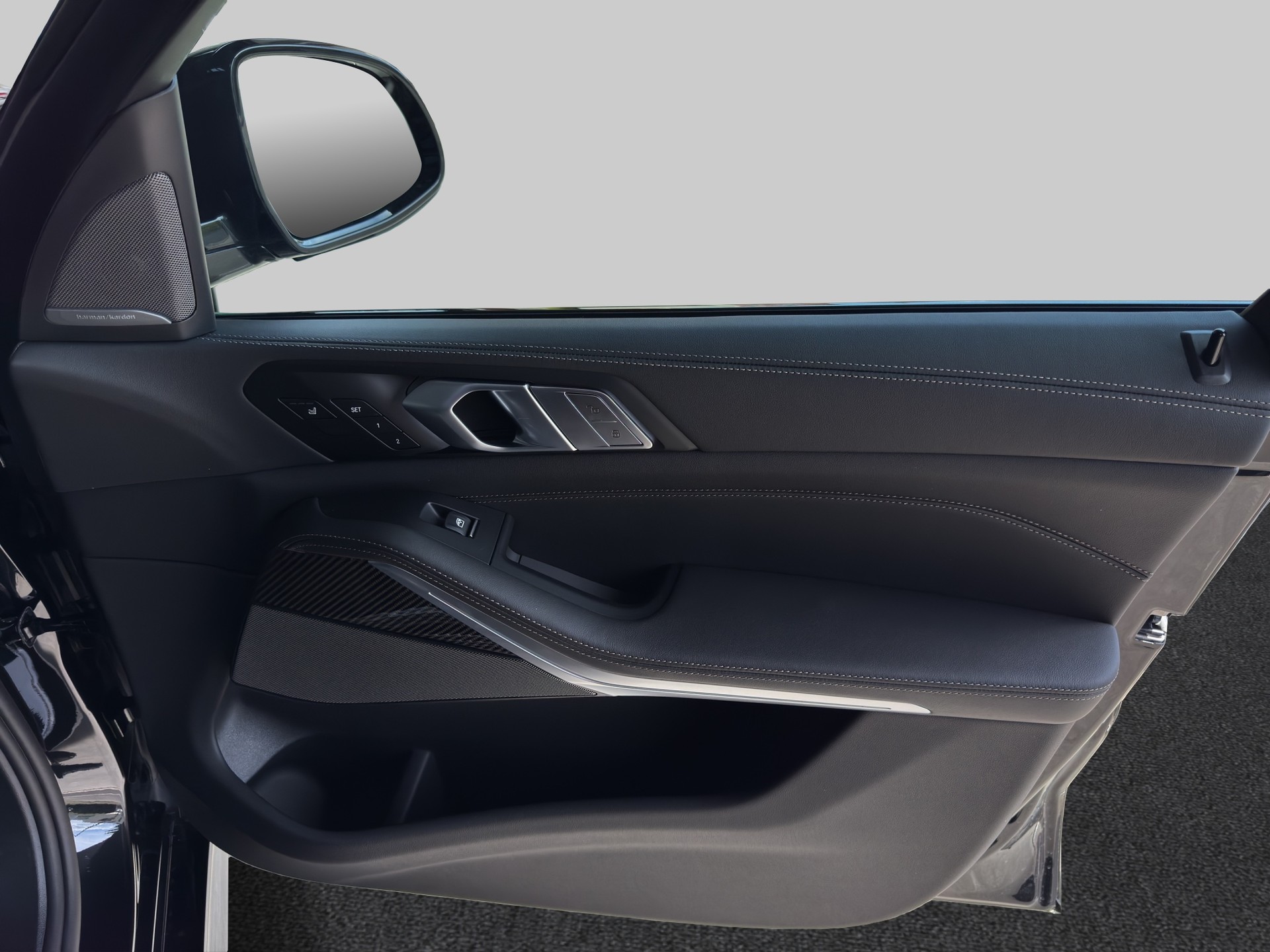 BMW X7 40i xDrive M Sport Pro (7-Plätzer)-image-19