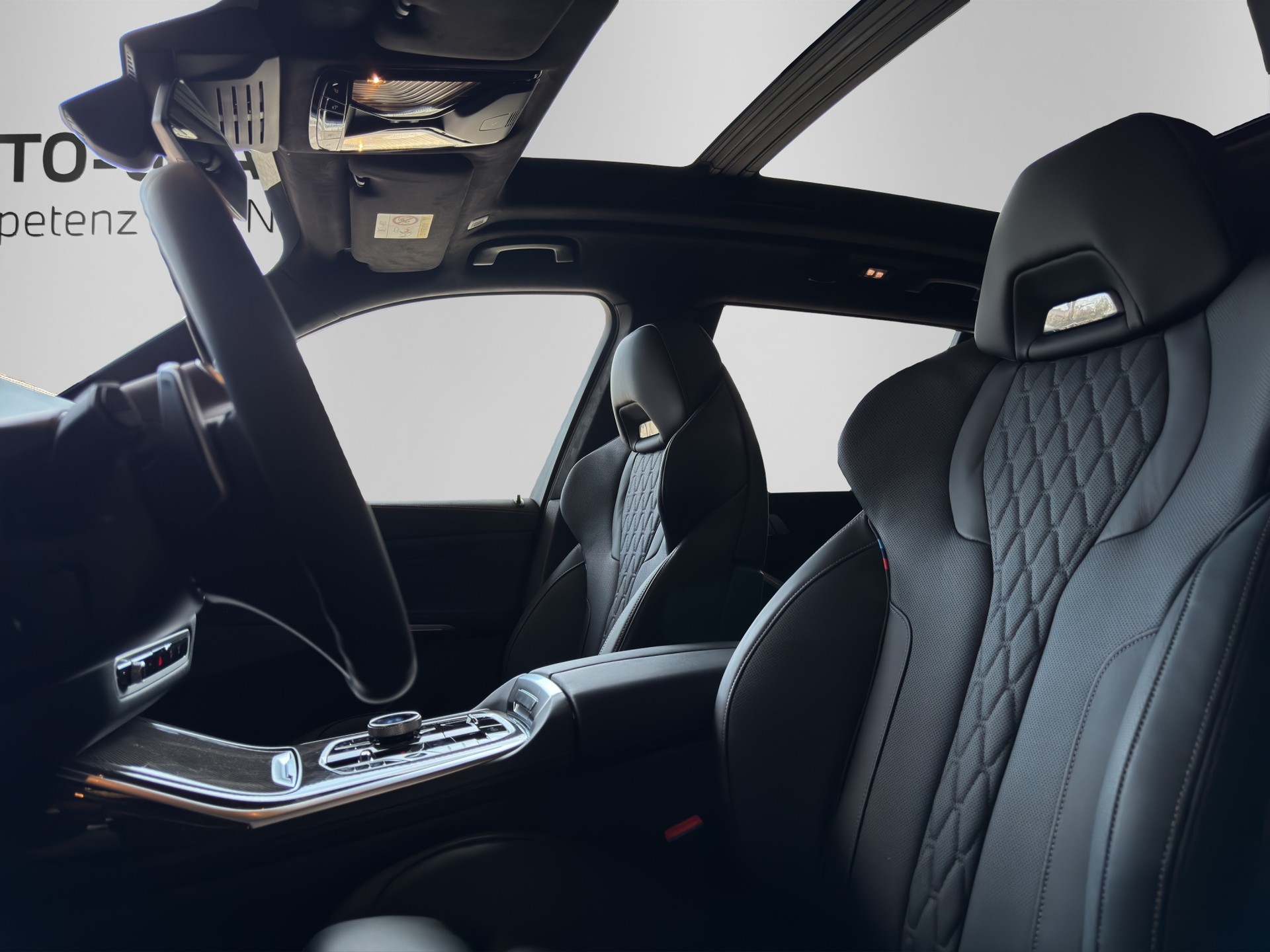 BMW X7 40i xDrive M Sport Pro (7-Plätzer)-image-11