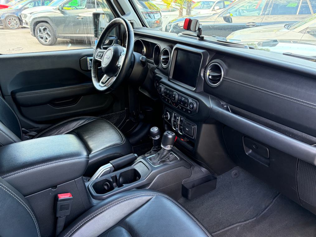 JEEP Wrangler 2.0 Unlimited Sahara Automatic-image-11
