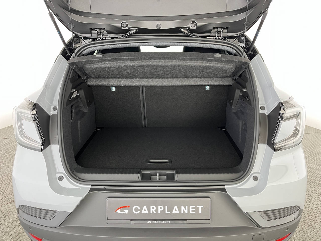 RENAULT Captur 1.8 E-Tech esprit Alpine-image-17