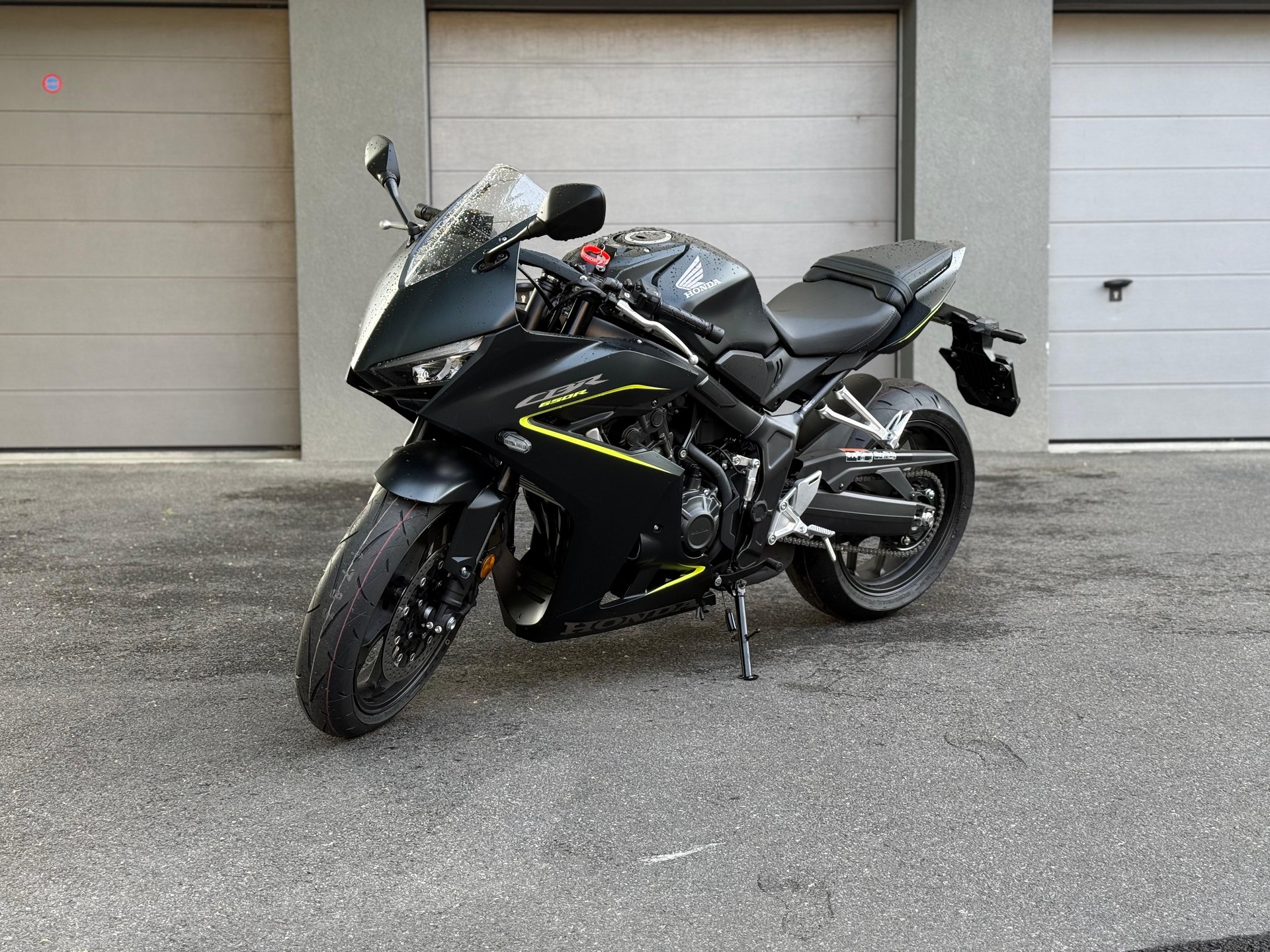 HONDA CBR 650 R E-Clutch