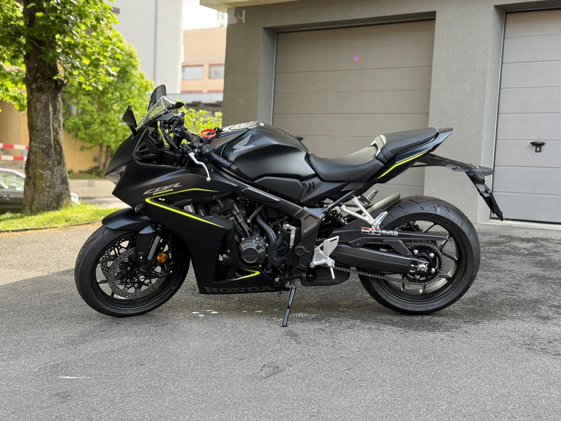HONDA CBR 650 R E-Clutch-showroom-element-2