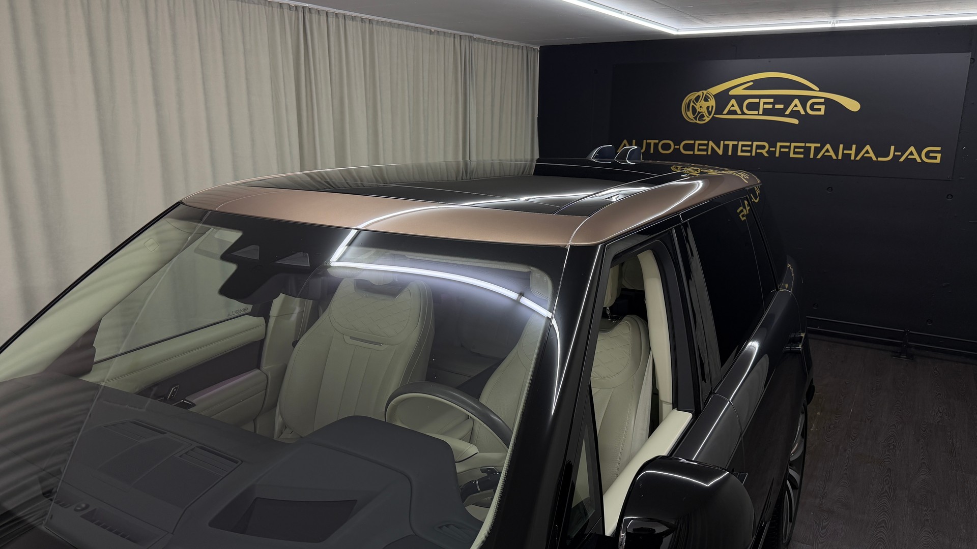LAND ROVER Range Rover LWB P530 4.4 V8 SV Automatic-image-28