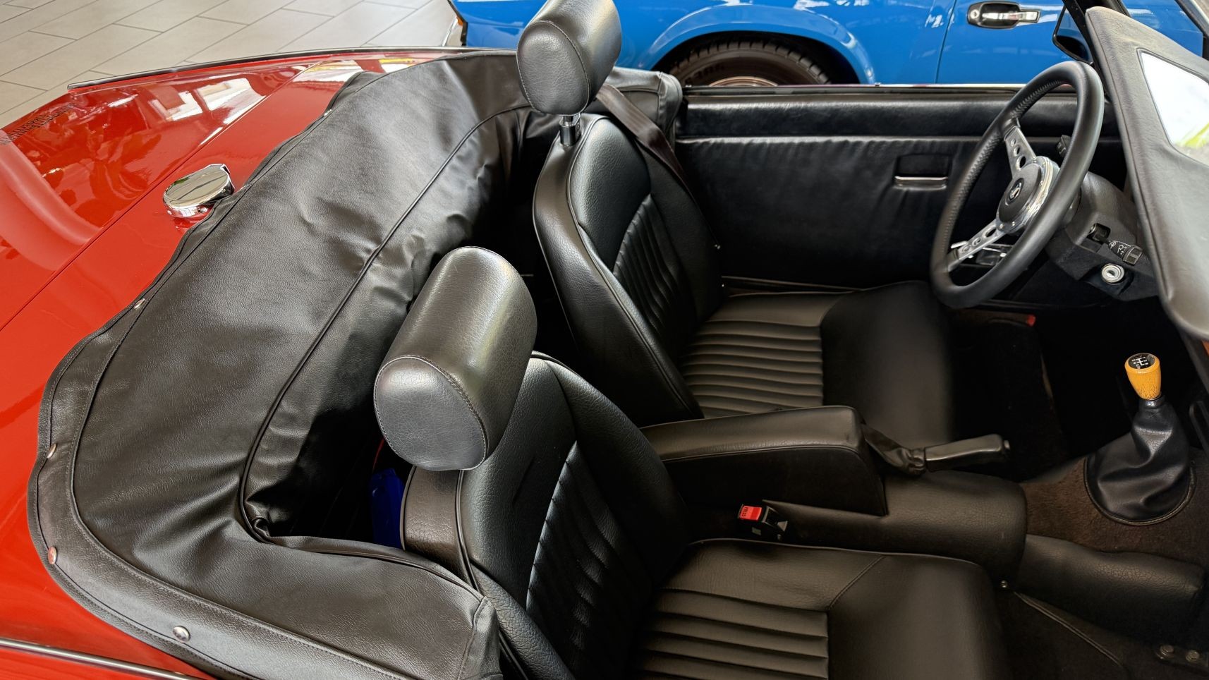 TRIUMPH Spitfire 1500 Veteran-image-4