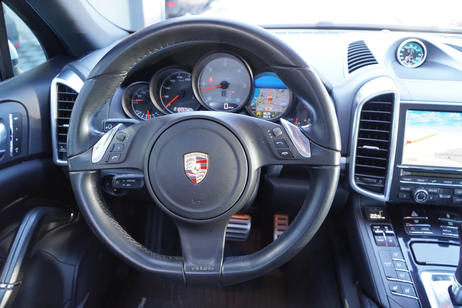 PORSCHE Cayenne S Diesel-image-14