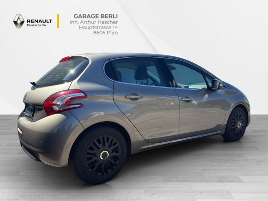 PEUGEOT 208 1.6 VTI Intuitive