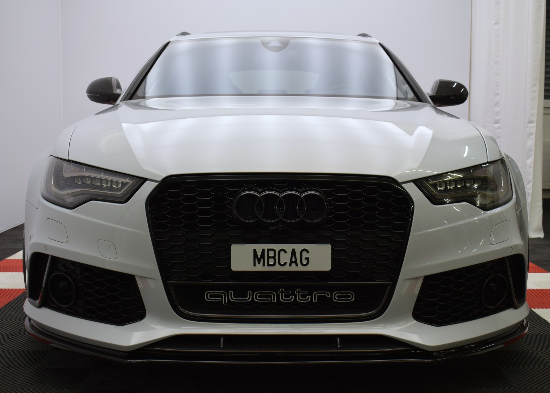 AUDI RS6 Avant 4.0 TFSI V8 quattro Tiptronic "Audi exclusive"-showroom-element-2