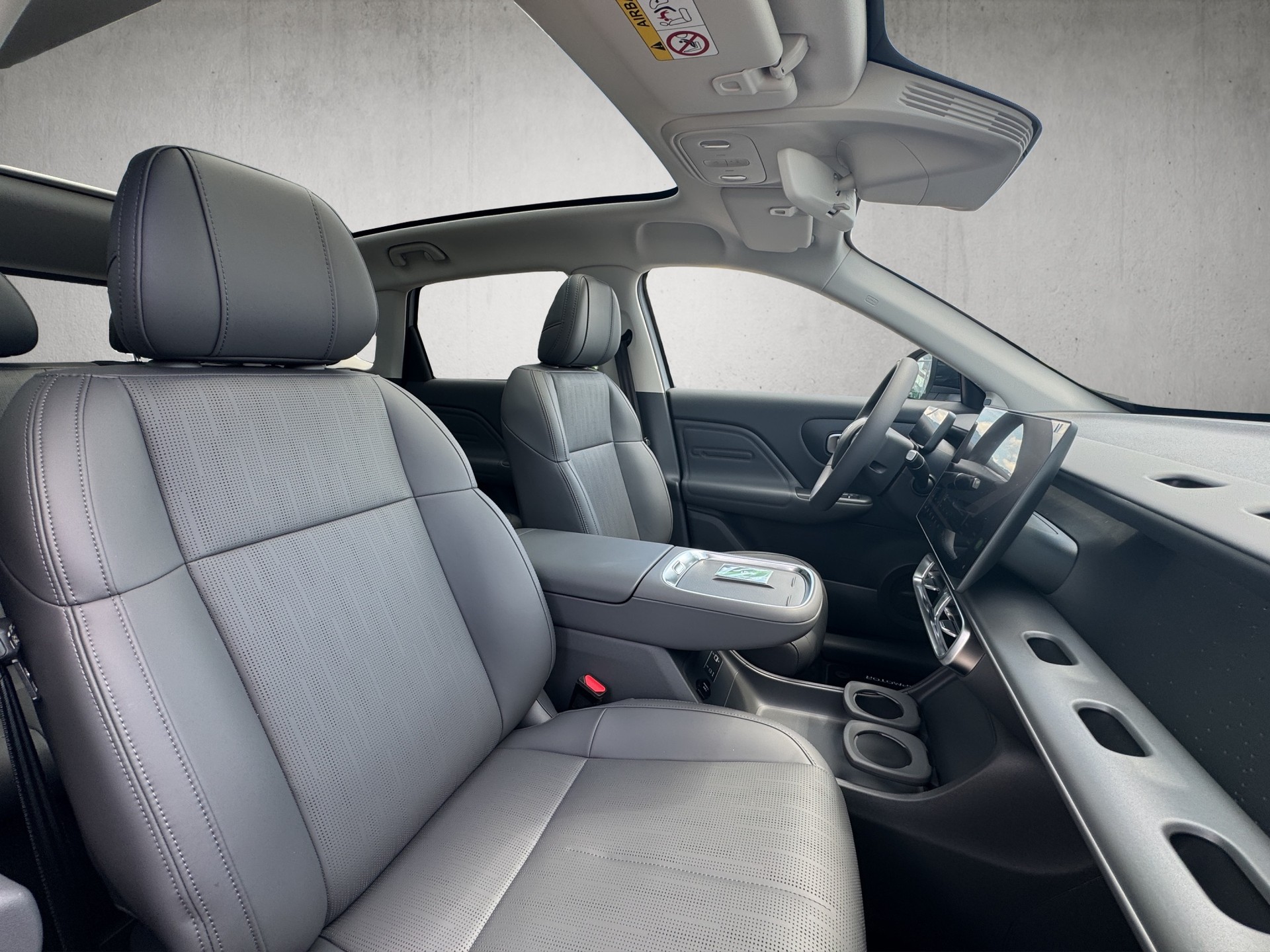 LEAPMOTOR B10 1.5 Hybrid EV-image-11