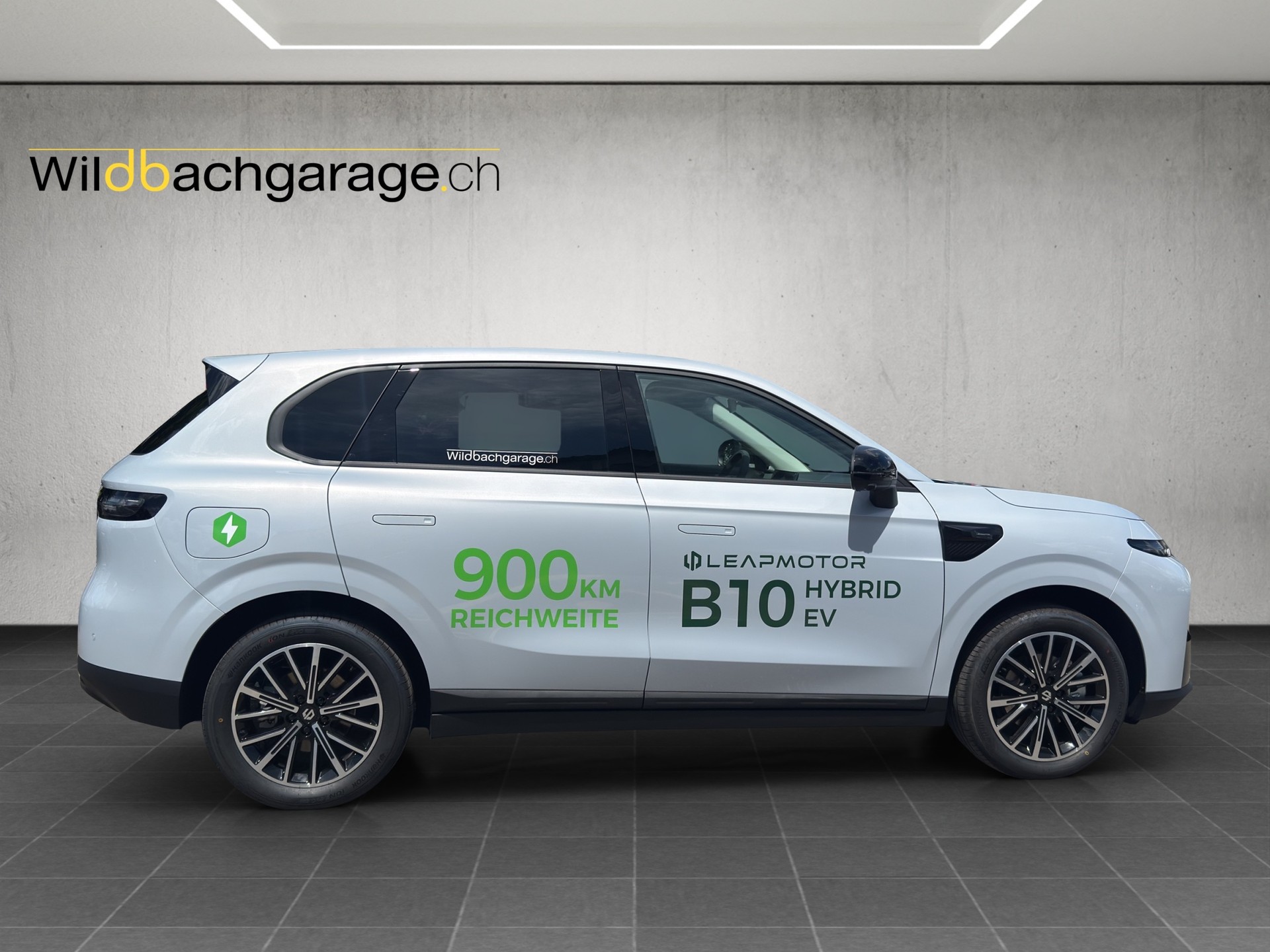 LEAPMOTOR B10 1.5 Hybrid EV-image-5