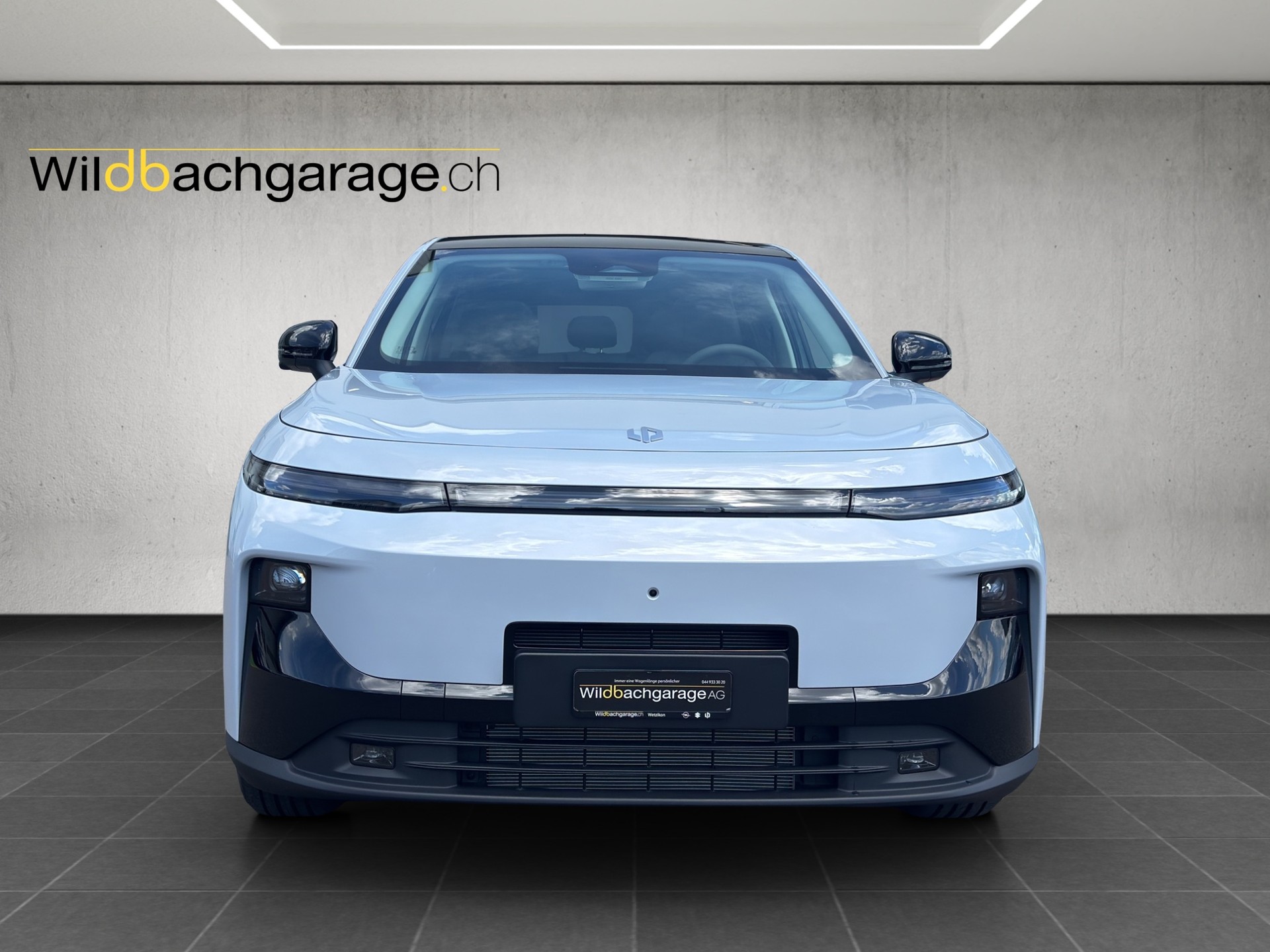 LEAPMOTOR B10 1.5 Hybrid EV-image-7