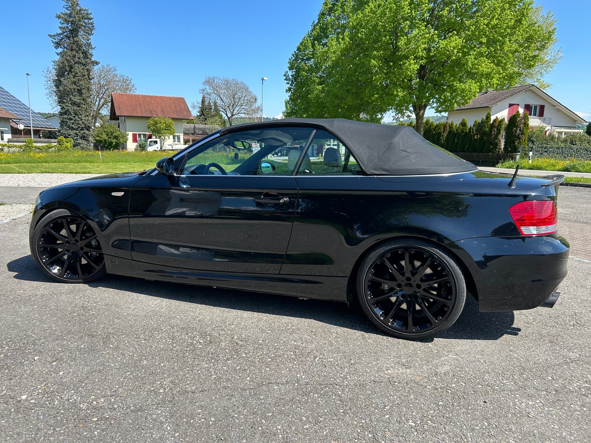 BMW 135i-image-2