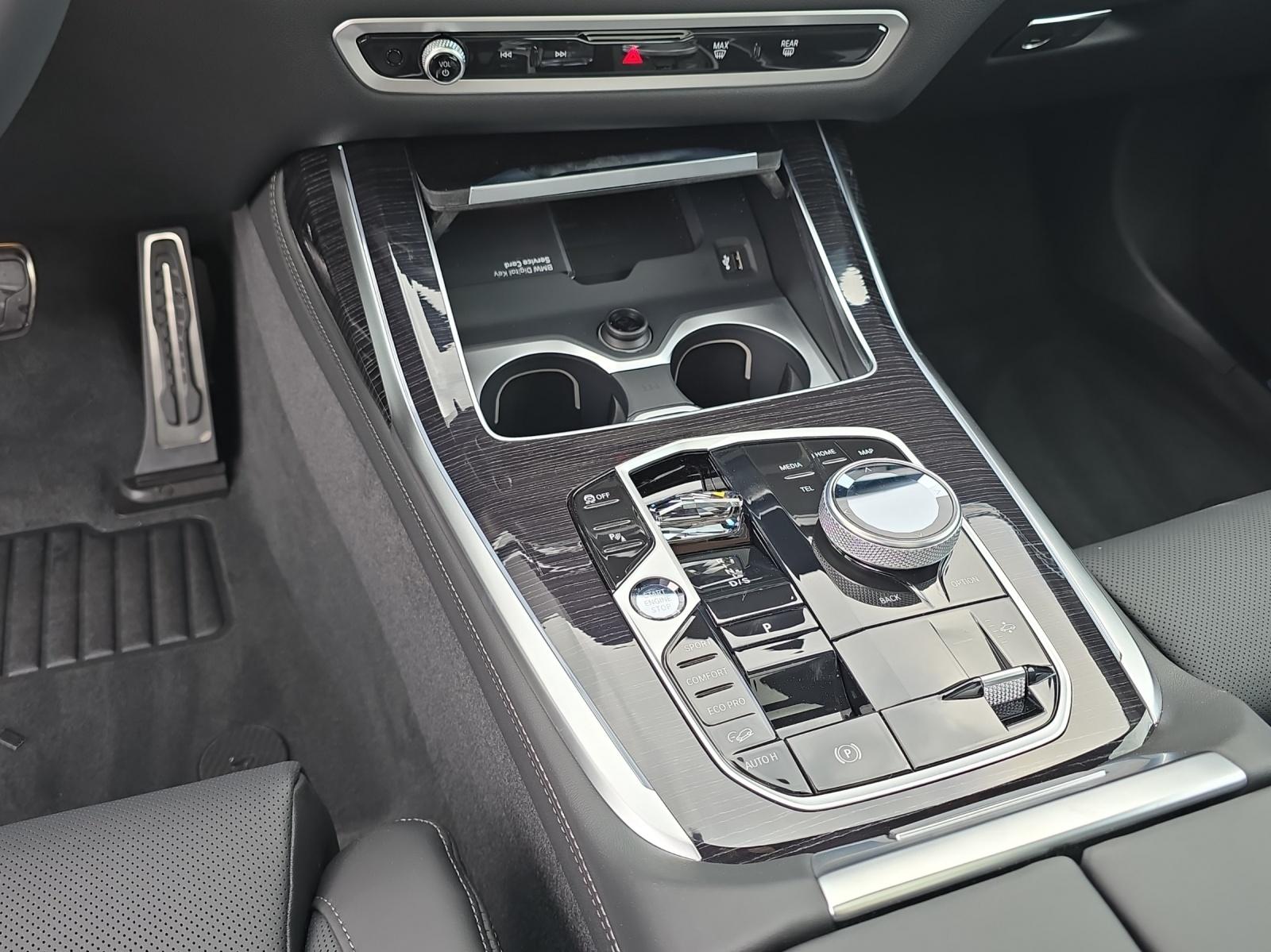 BMW X7 40d xDrive SAG-image-9
