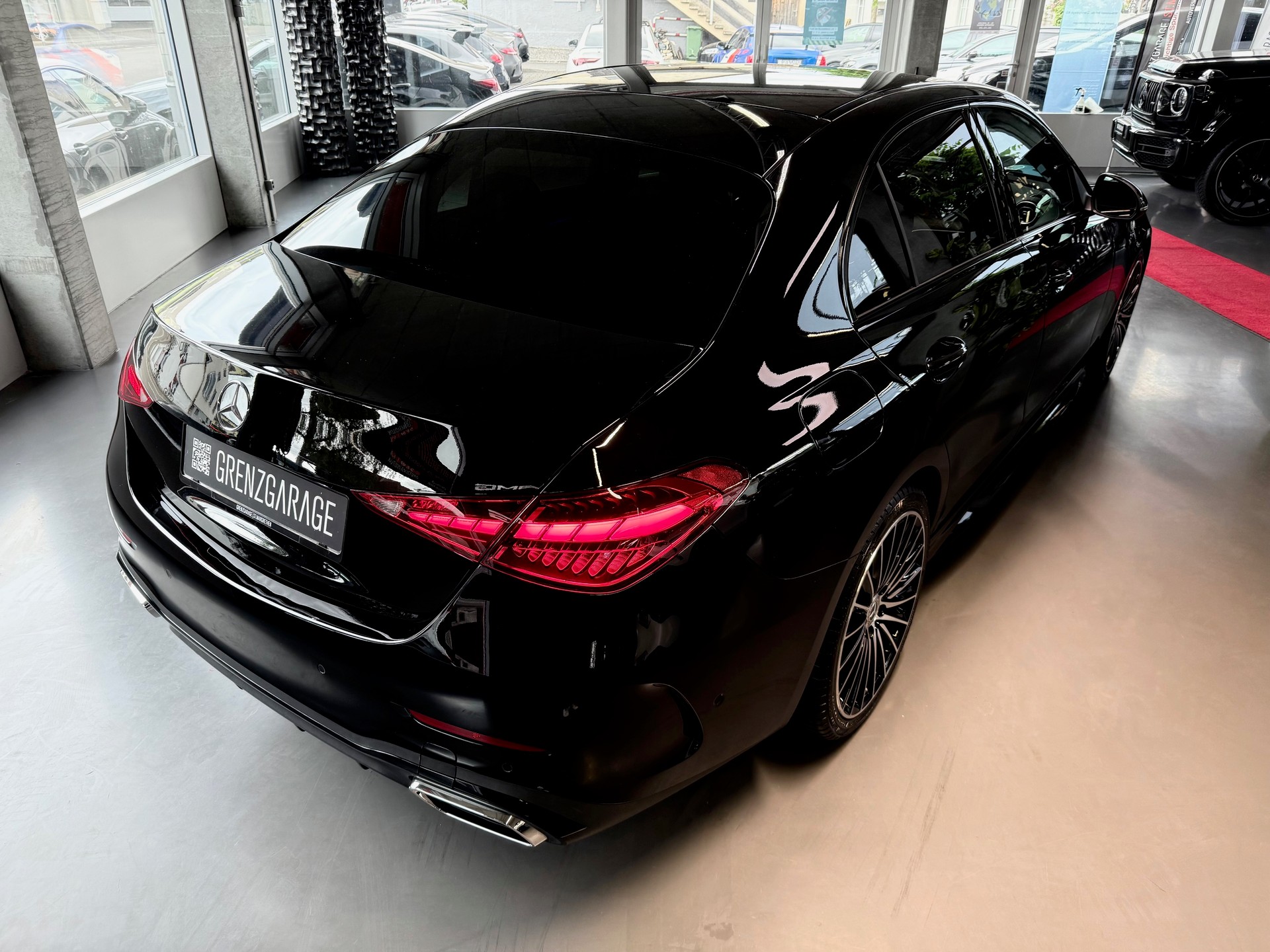 MERCEDES-BENZ C 200 d AMG Line-image-7