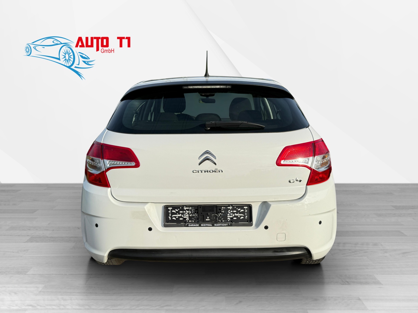 CITROEN C4 1.2 Pure Tech Live Edition-image-5
