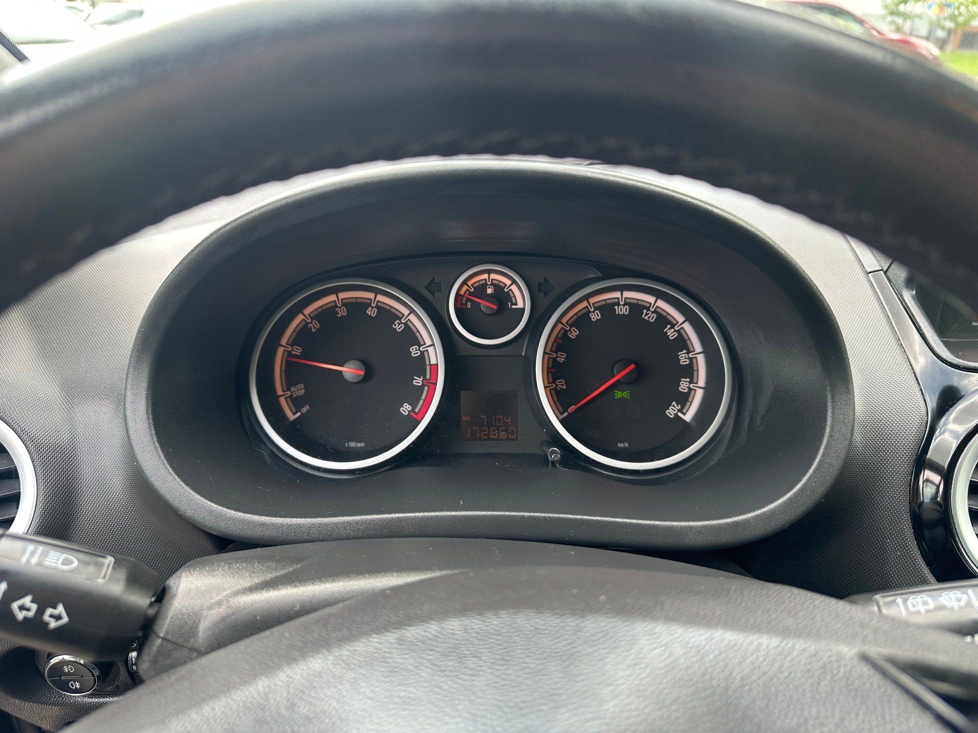 OPEL Corsa 1.4 Turbo Color Edition-image-11