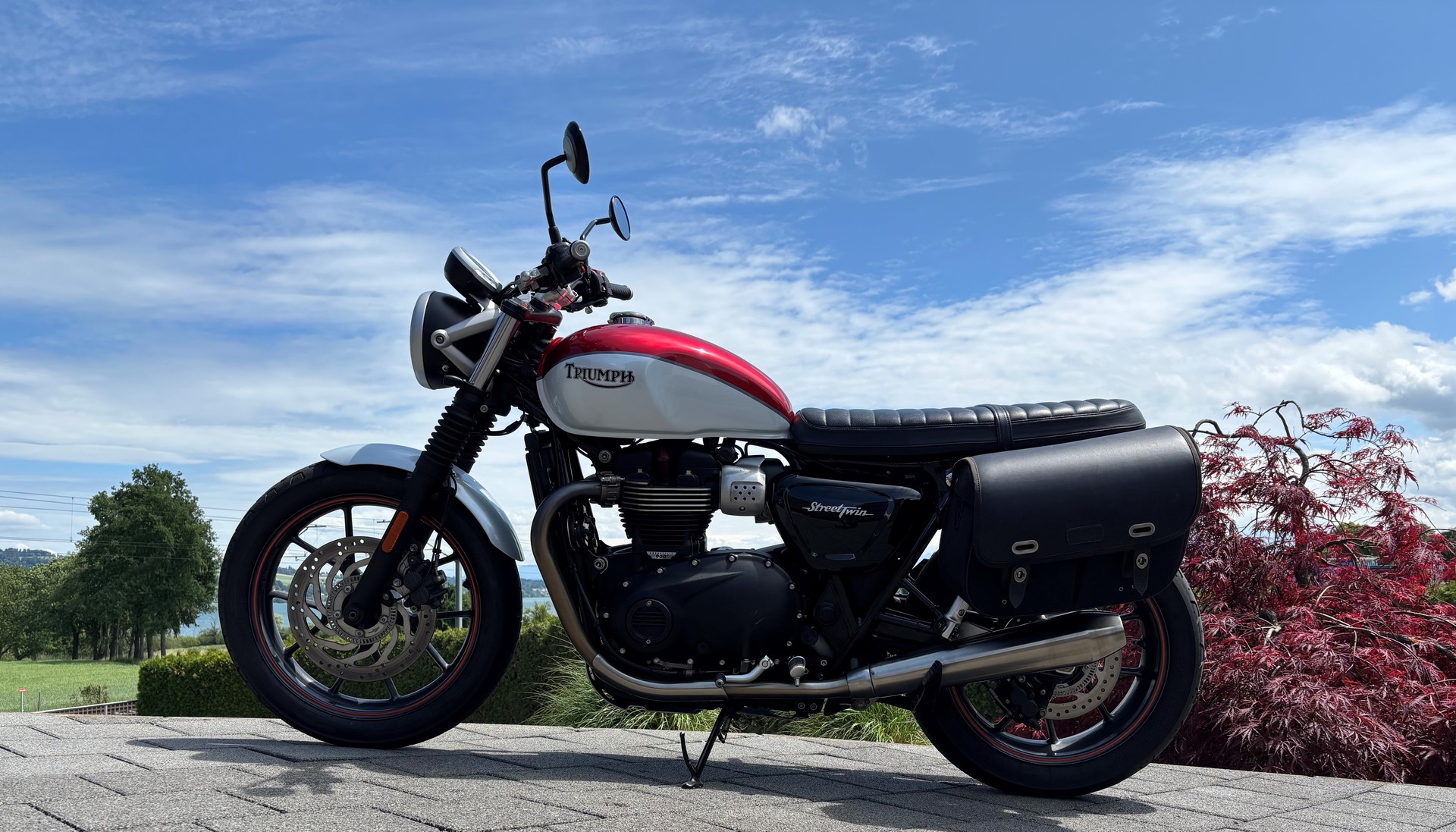 TRIUMPH Street Twin 900 i-image-0