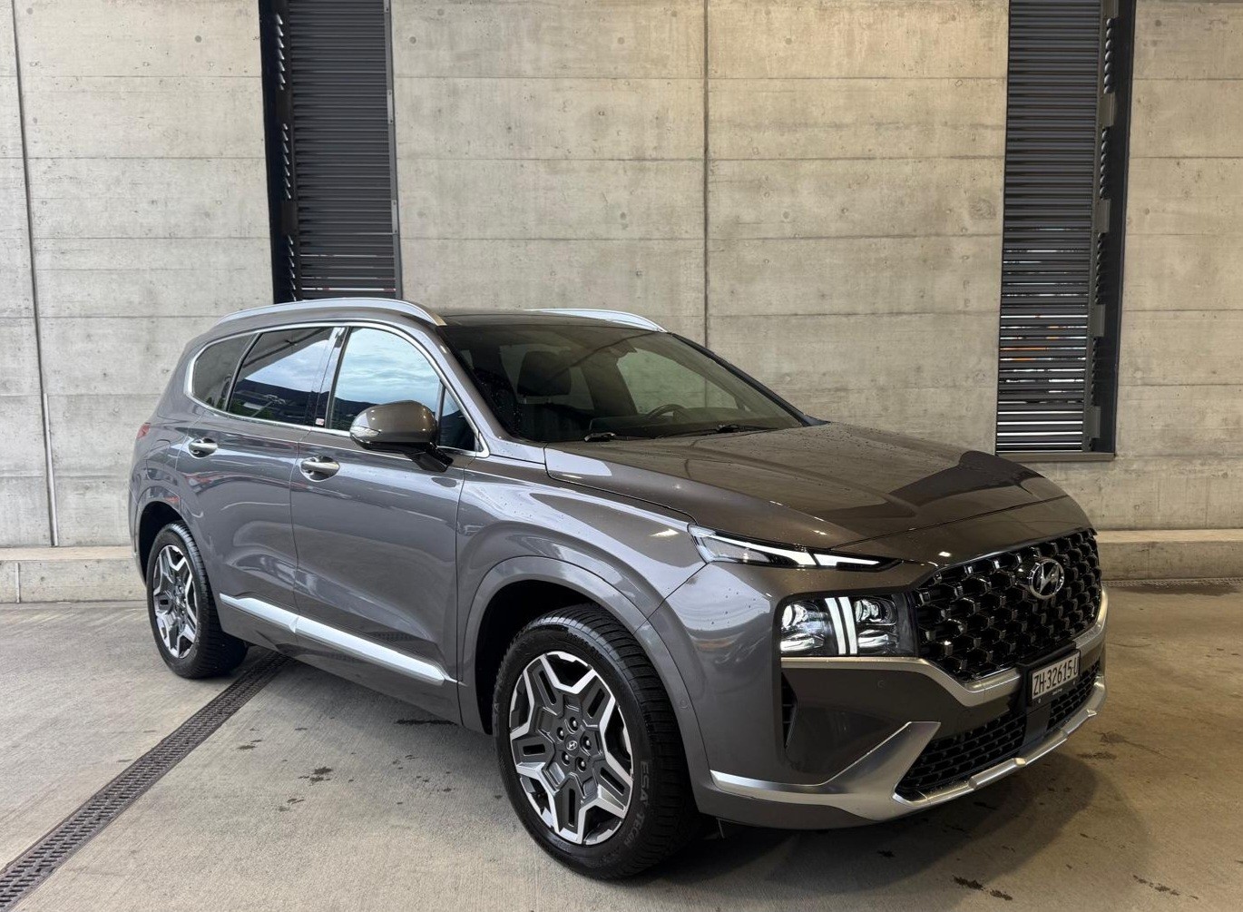 HYUNDAI Santa Fe 1.6 T-GDi PHEV Vertex 4WD Automatic-image-2