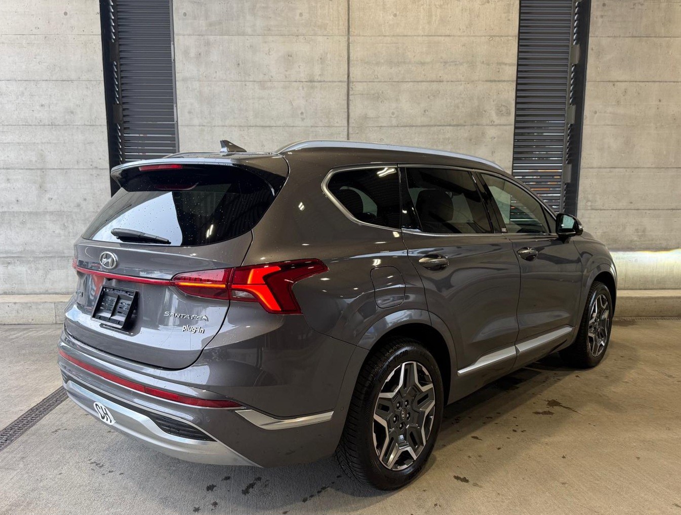 HYUNDAI Santa Fe 1.6 T-GDi PHEV Vertex 4WD Automatic-image-4