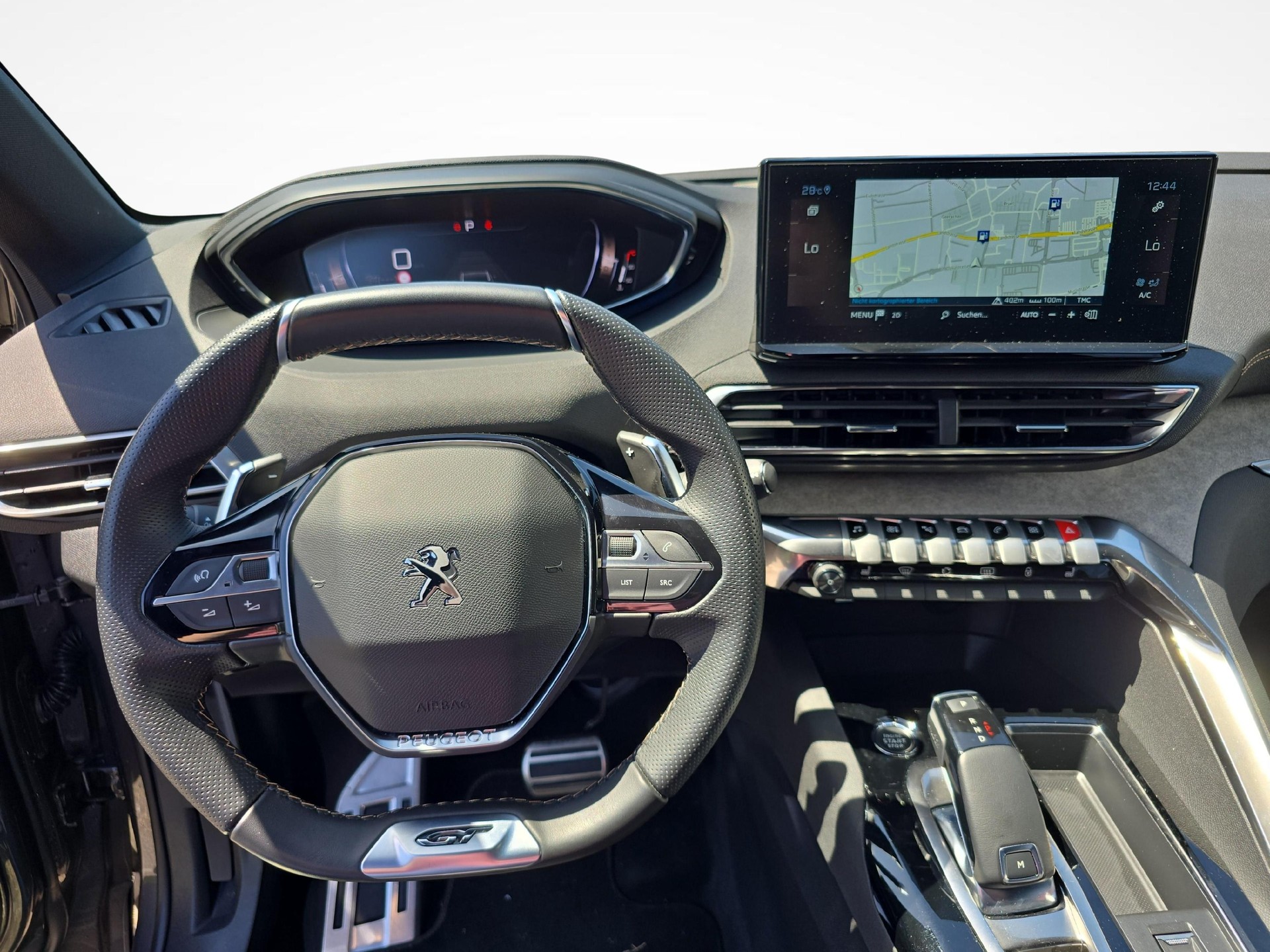 PEUGEOT 3008 1.2 PureTech GT Pack / Jetzt mit attraktivem 1.9% Leasing!-image-12
