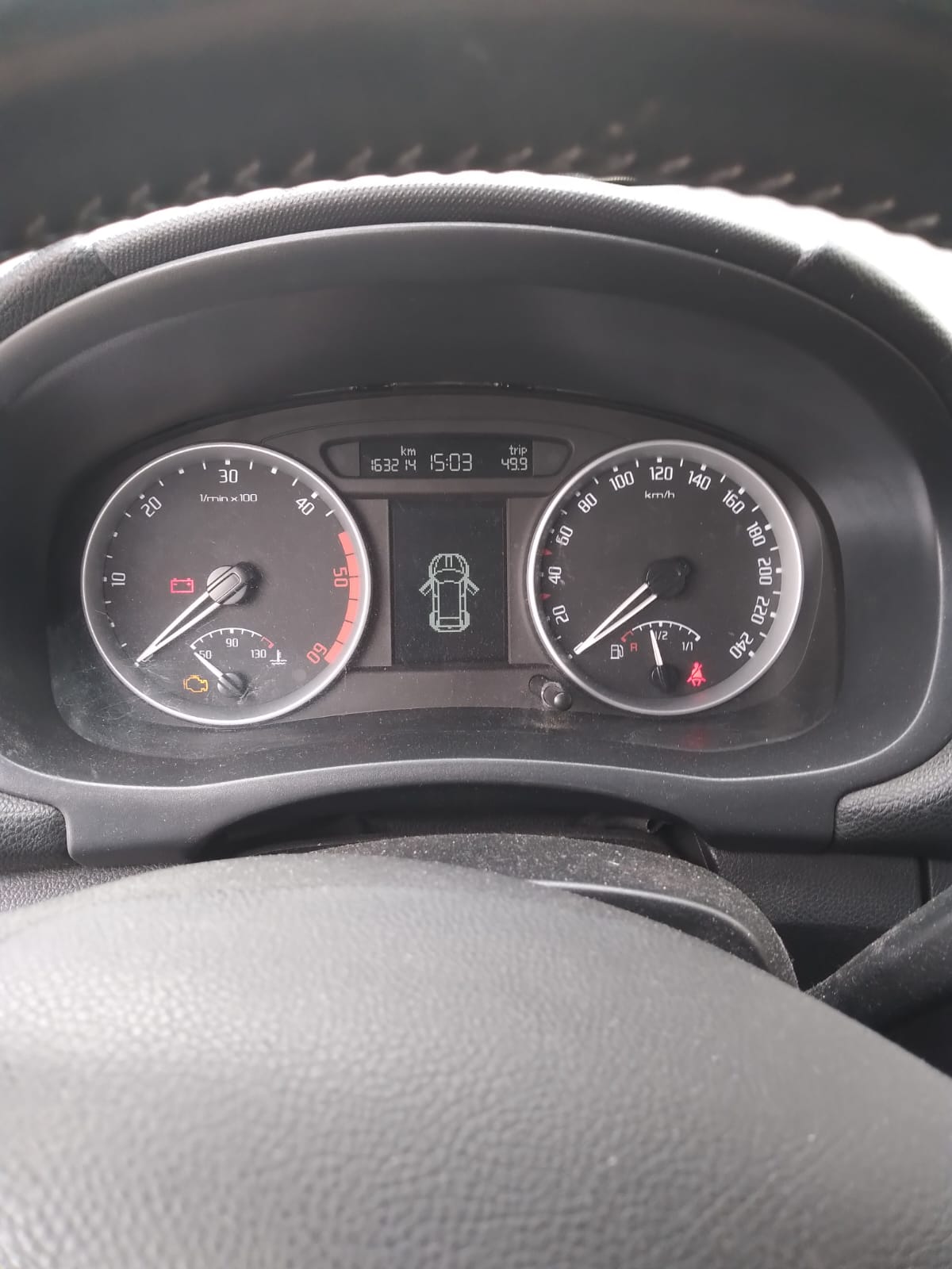 SKODA 1.9 TDI DPF Ambiente-image-3