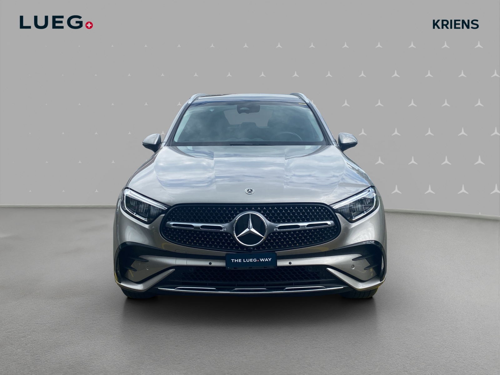 MERCEDES-BENZ GLC 200 4M - AMG / Panorama-Dach / Rückfahrkamera-image-6