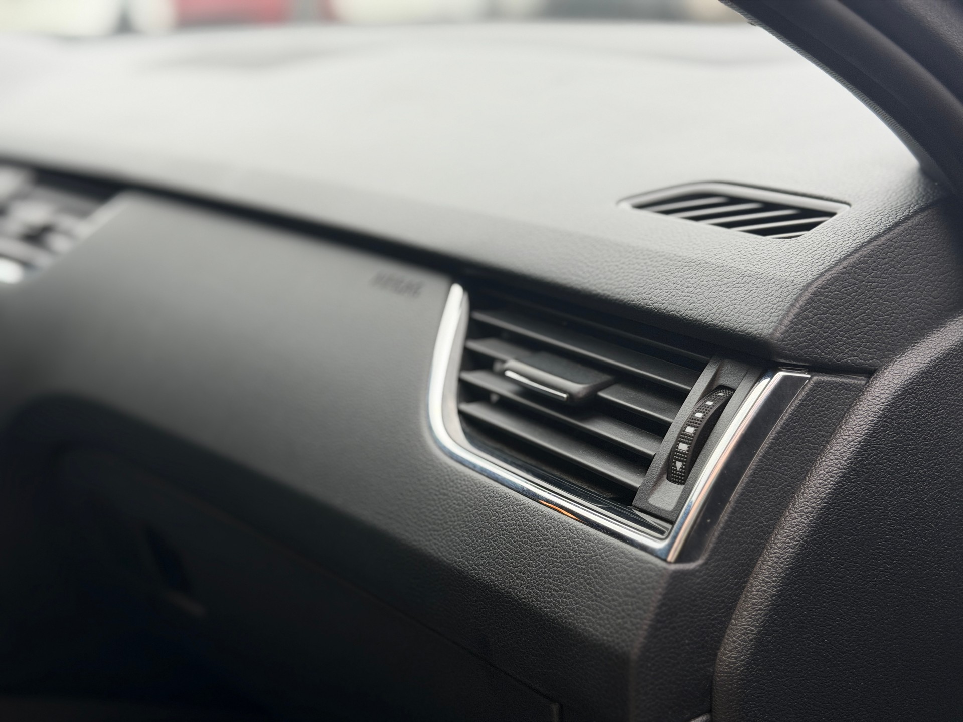 SKODA Octavia Combi 2.0 TDI RS 4x4 DSG-image-27